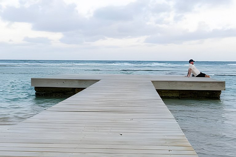 Caribbean Life Paradise,1BDRM & BBQ Beachfront Apt