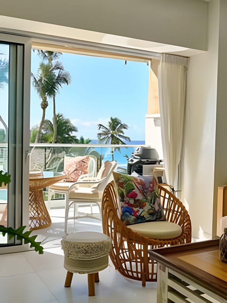 Caribbean Life Paradise,1BDRM & BBQ Beachfront Apt