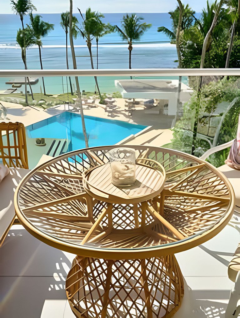 Caribbean Life Paradise,1BDRM & BBQ Beachfront Apt