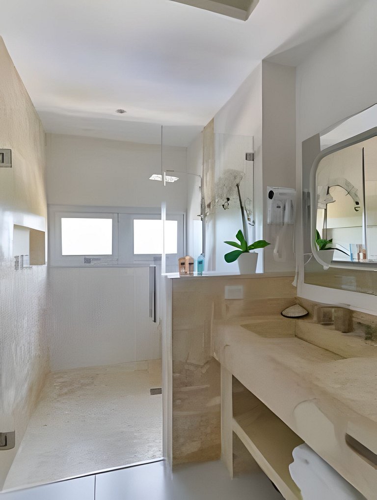 Caribbean Bright Dawn View 1BDRM Beachfront apt.