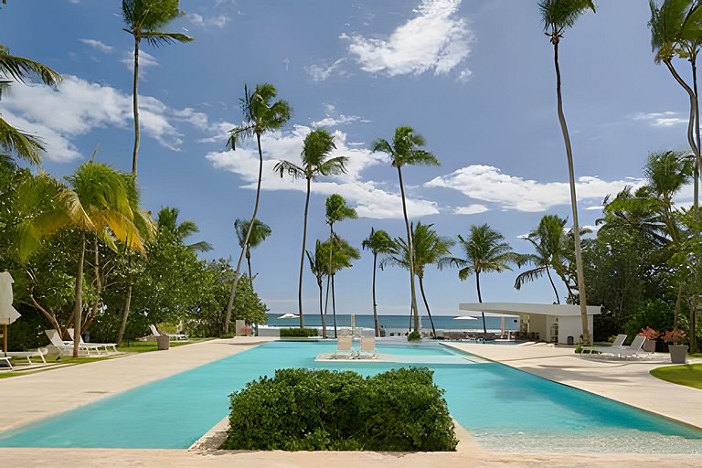 Caribbean Bright Dawn View 1BDRM Beachfront apt.