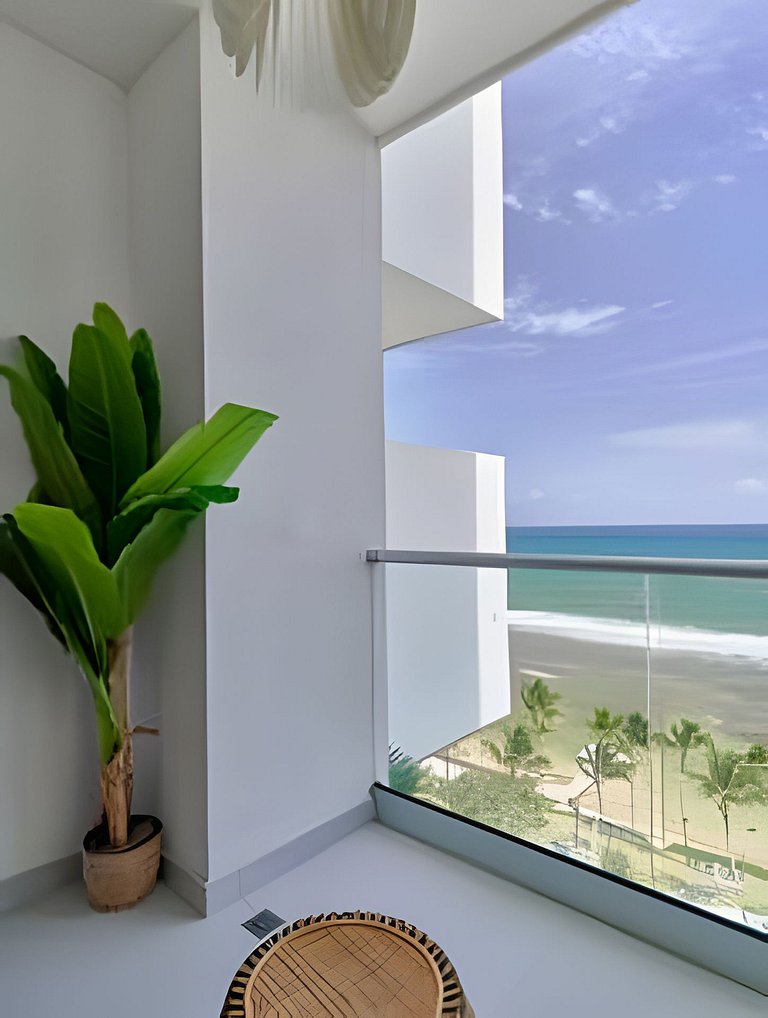 Caribbean Golden Sunset View,1BDRM Beachfront Apt.