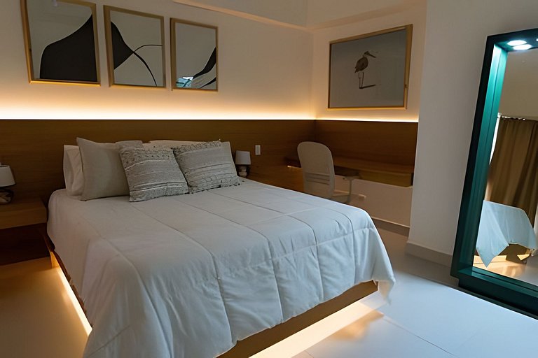 Caribbean Golden Sunset View,1BDRM Beachfront Apt.