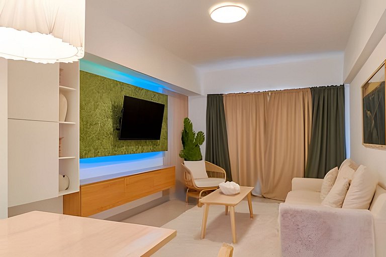 Caribbean Golden Sunset View,1BDRM Beachfront Apt.