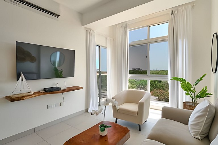 Feel Caribbean Breeze 1bdrm Apt.2min walking beach