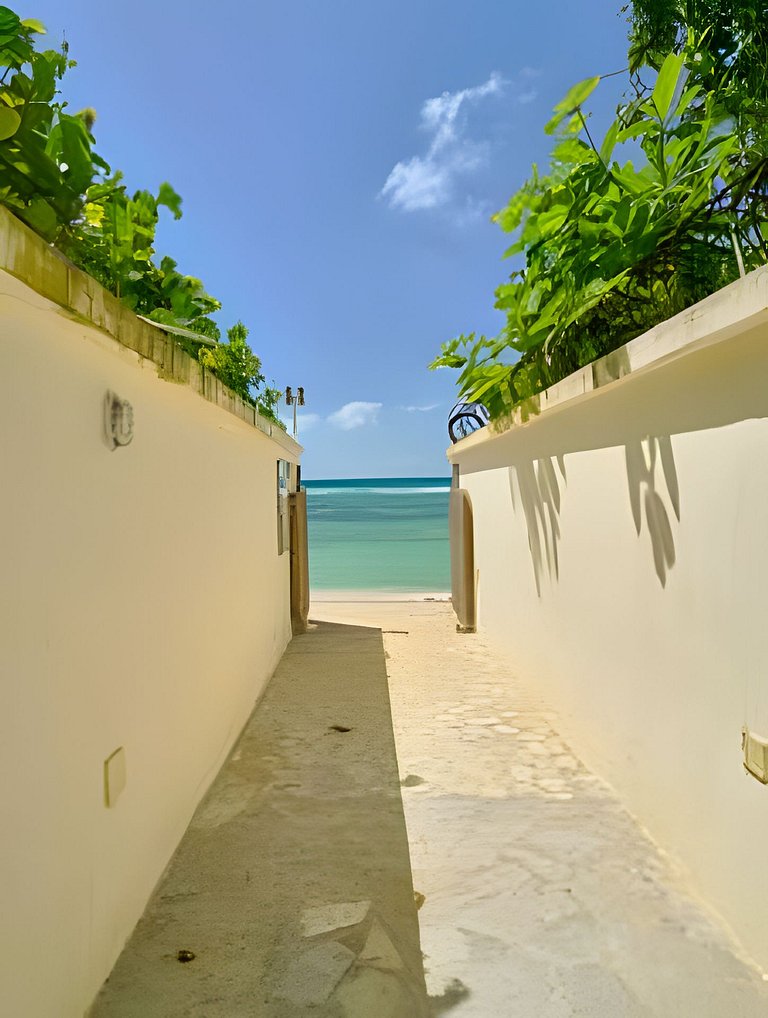 Feel Caribbean Breeze 1bdrm Apt.2min walking beach