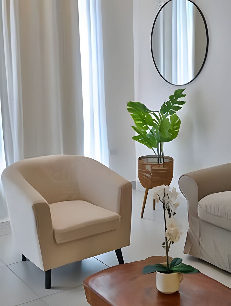 Feel Caribbean Breeze 1bdrm Apt.2min walking beach
