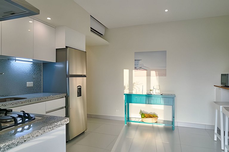 Caribbean Beachfront Apartment. W/ Scenic view