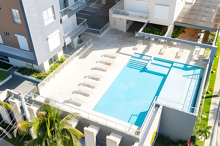 Costal View Apt. Walkable To Beach & Restaurants
