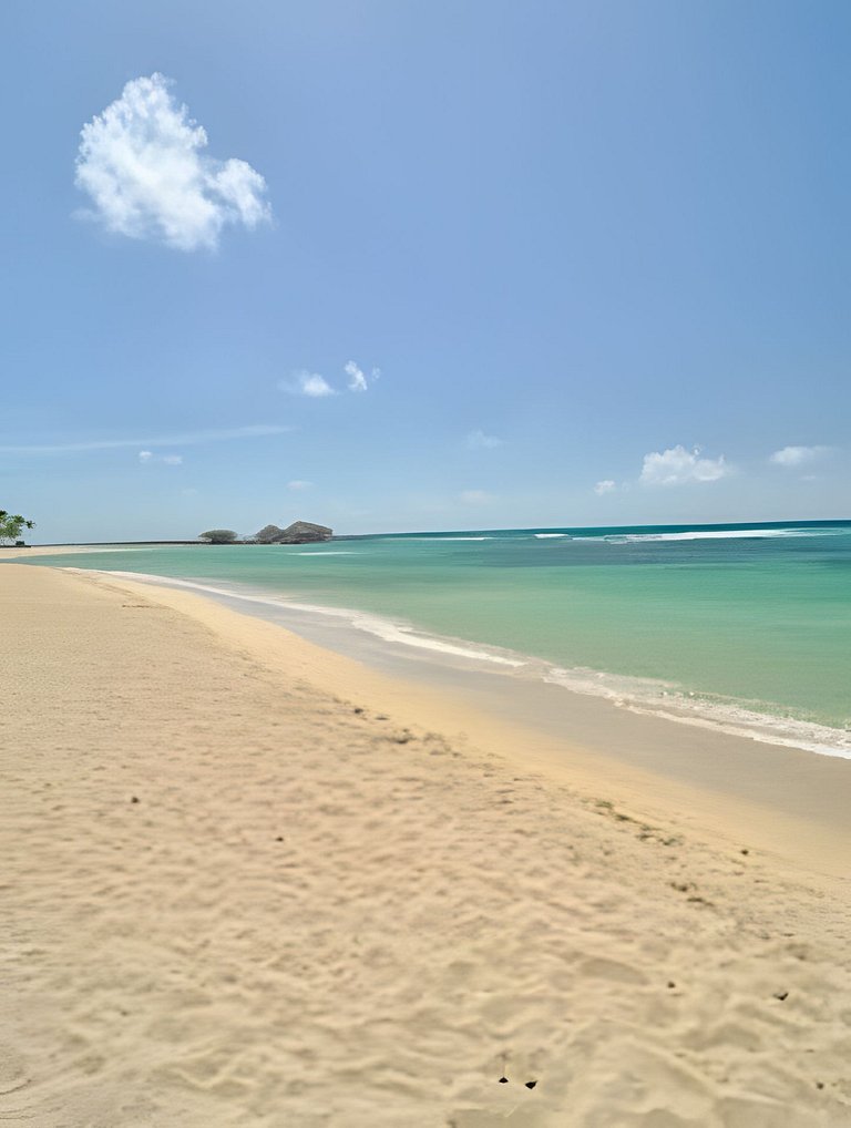 Costal View Apt. Walkable To Beach & Restaurants