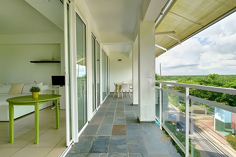 Beachfront cozy & huge Apartment for family trip