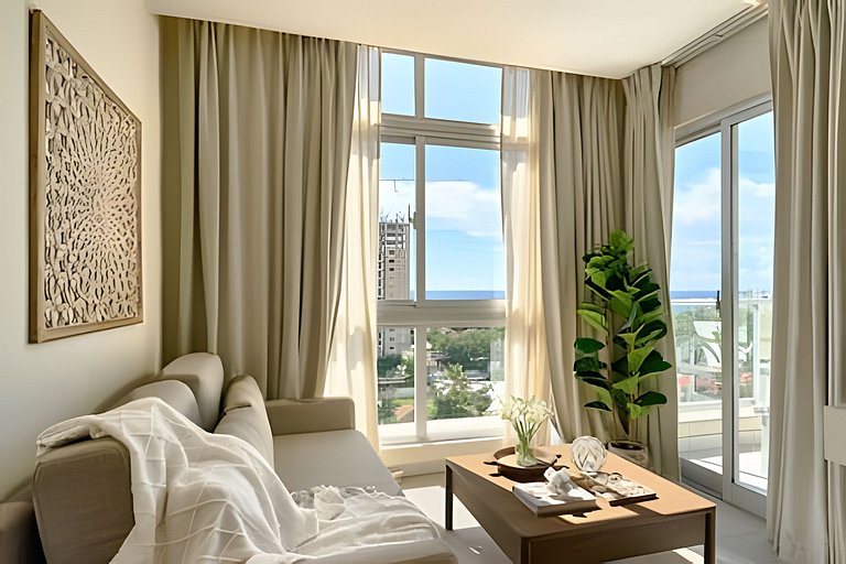 Costal View Apt. Walkable To Beach & Restaurants