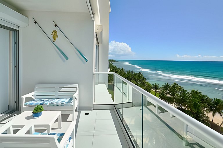 Caribbean Ocean View, 2BDRM Beachfront Apartment