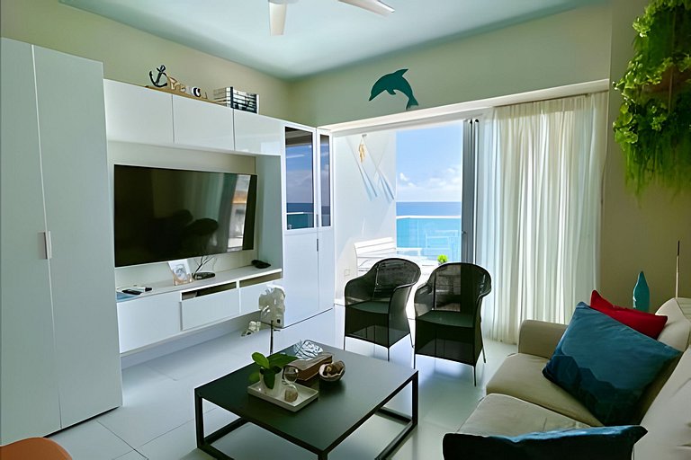 Caribbean Ocean View, 2BDRM Beachfront Apartment