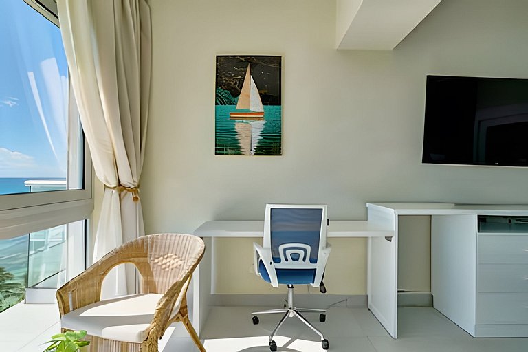 Caribbean Ocean View, 2BDRM Beachfront Apartment