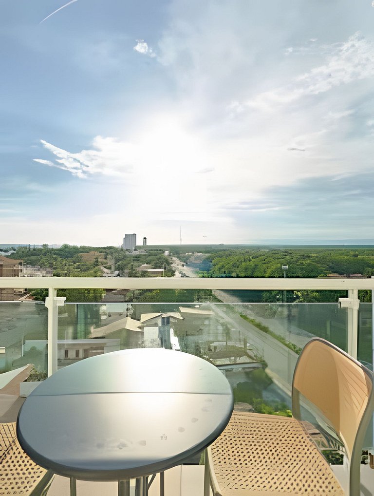 Beachside 1BDR Dreamy Apt.| BBQ + Pool & Sea View