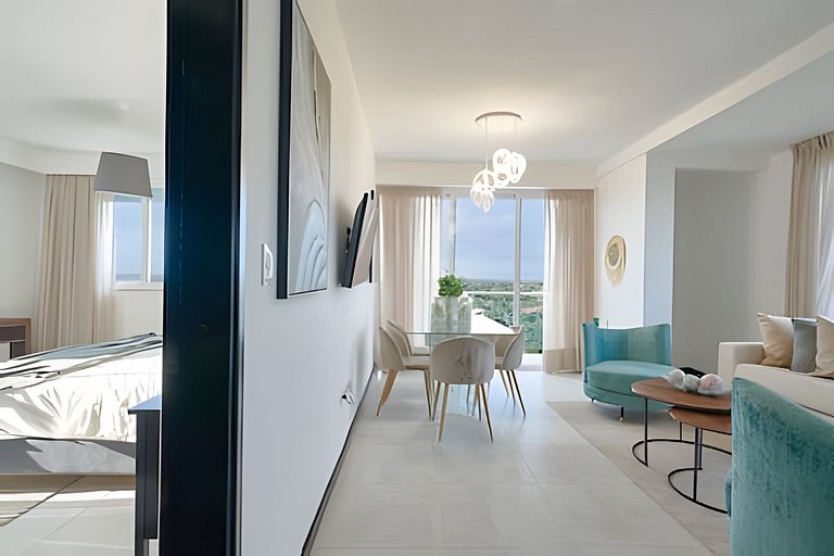 Beachside 1BDR Dreamy Apt.| BBQ + Pool & Sea View