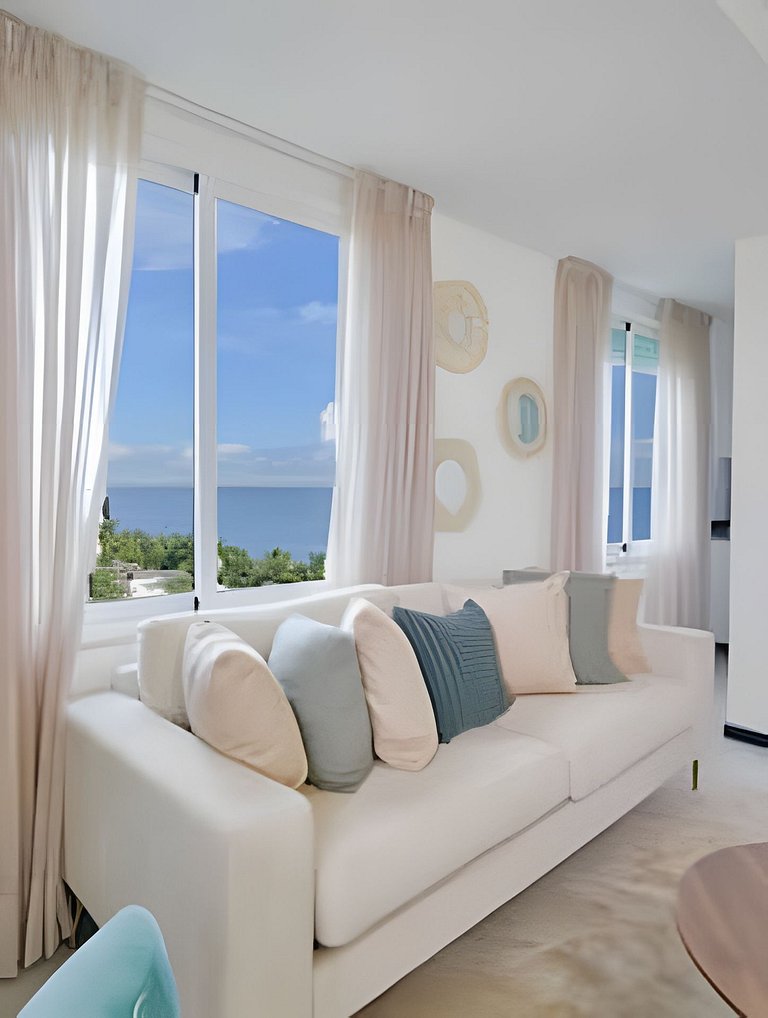 Beachside 1BDR Dreamy Apt.| BBQ + Pool & Sea View