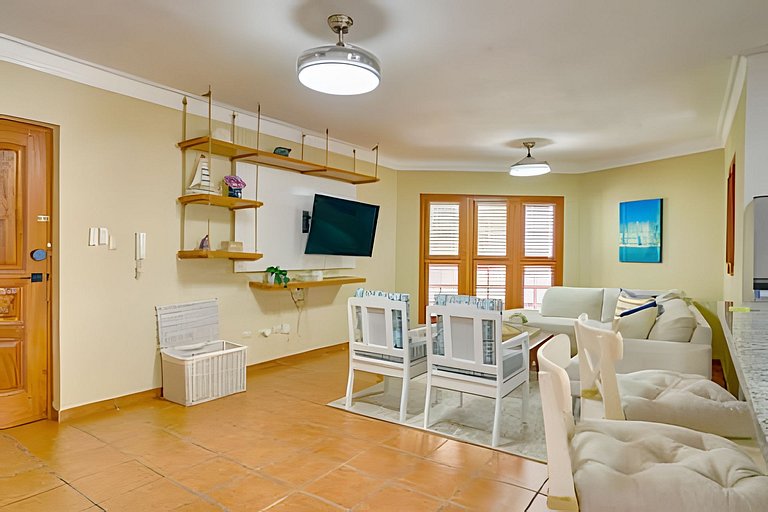 Caribbean Beachfront Living, Apartment