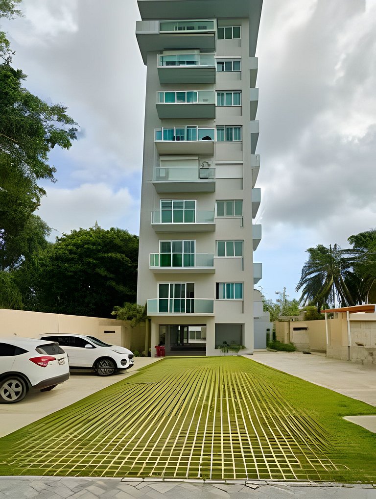 Beachside 1BDR Dreamy Apt.| BBQ + Pool & Sea View