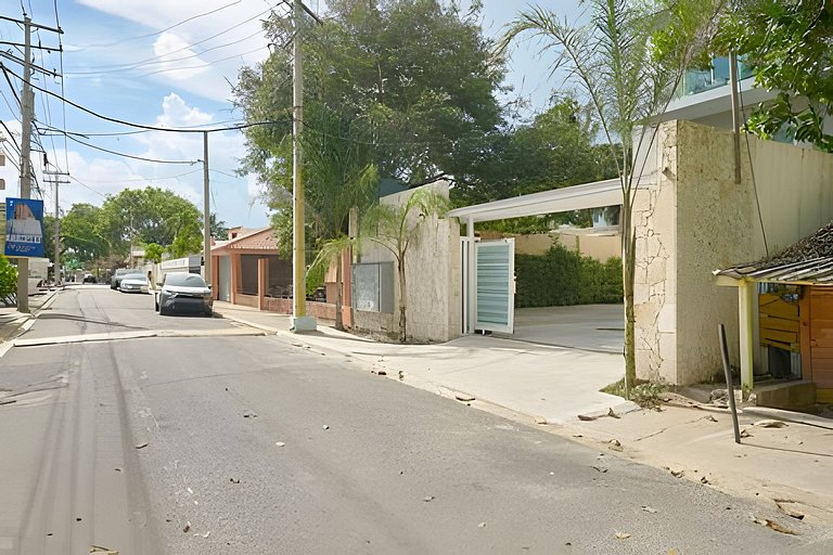 Beachside 1BDR Dreamy Apt.| BBQ + Pool & Sea View