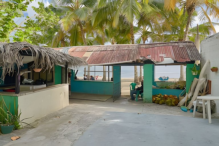 Beachside 1BDR Dreamy Apt.| BBQ + Pool & Sea View