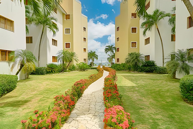 Caribbean Beachfront Living, Apartment